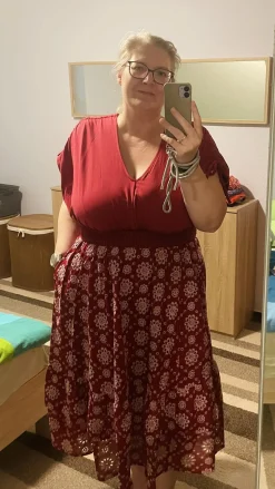 Broderie Anglaise Midi Dress - Blood Red