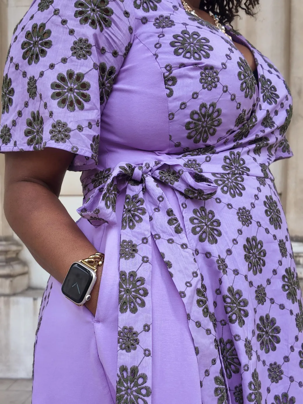 Broderie Anglaise Wrap Dress - Cassis de Violet