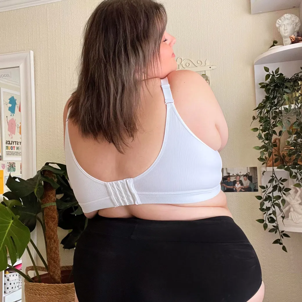 Everyday Ribbed Bra - White