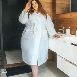 Floof Bath Robe - White