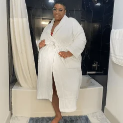 Floof Bath Robe - White