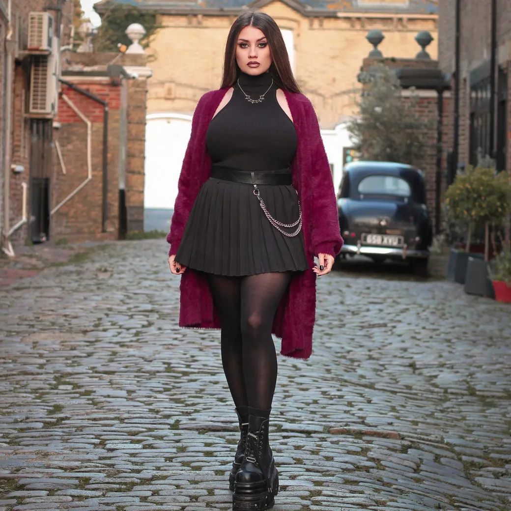 Fluffy Cardigan - Cherry