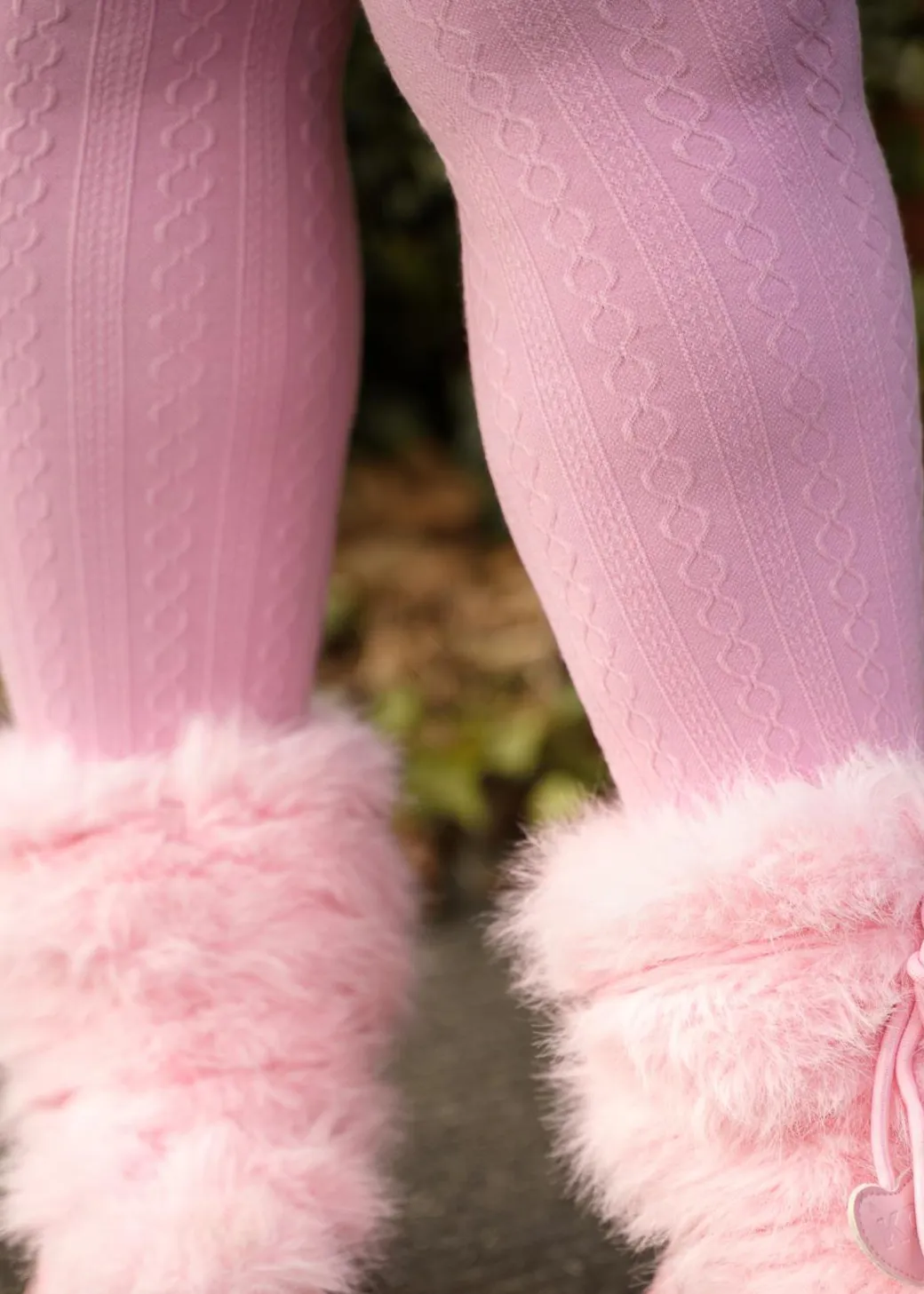 Grannies Cable Knit Wool Tights V2 - Piglet