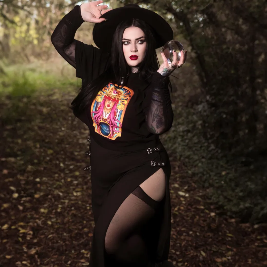 Major Arcana Boxy Tee - II The High Priestess
