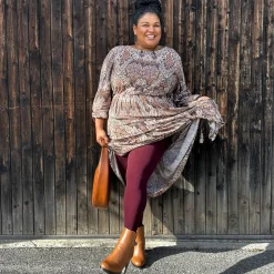 Merino Wool Tights - Red Velvet Cake