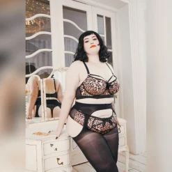 Mock Garter Tights - Sexy AF