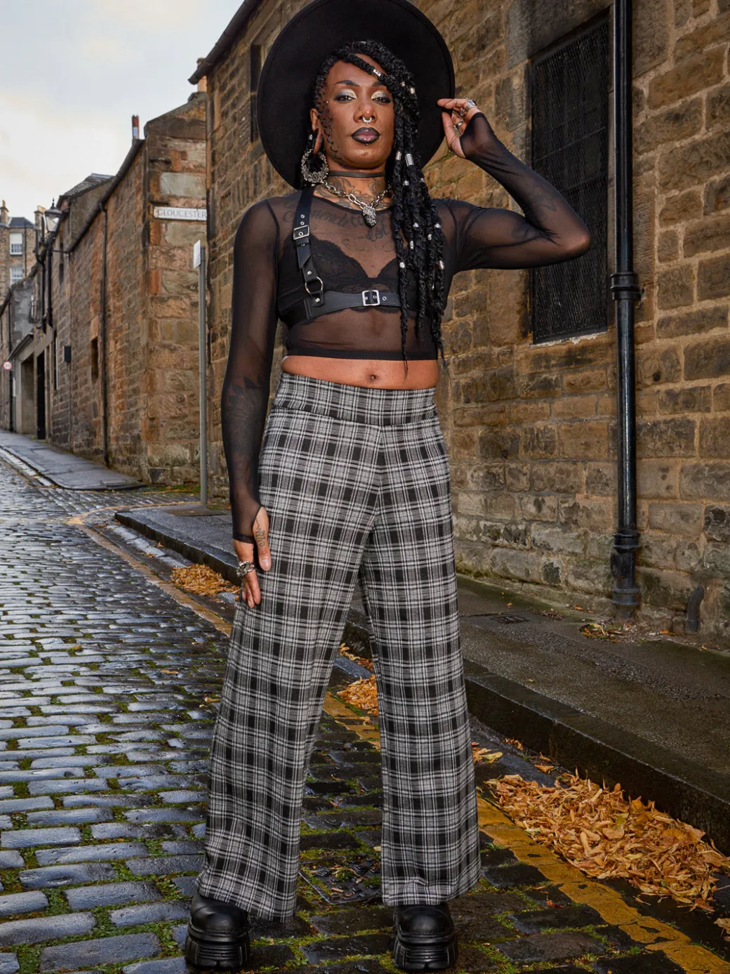 Plaid Wide-Leg Trousers - Black & Grey