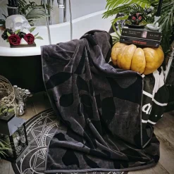 Plushie Towel - Catacomb
