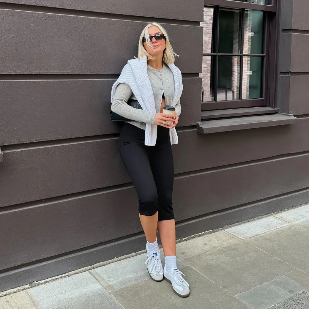 Squat-Proof Capri Leggings - Black