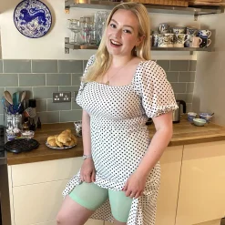 Stay Cool Chub Rub Shorts - Pistachio