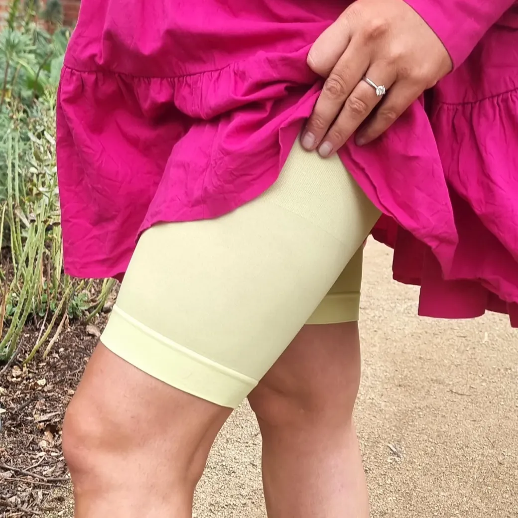 Stay Cool Chub Rub Shorts - Primrose
