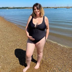 That loving feel'in Maternity Swimsuit - Black