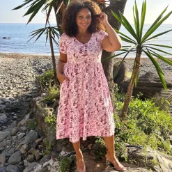 T-Shirt Tiered Dress - Passion au Jardin - L'Amour Rose