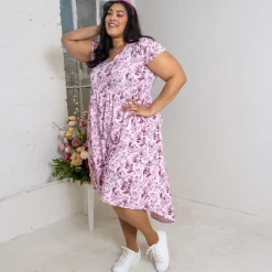 T-Shirt Tiered Dress - Passion au Jardin - L'Amour Rose