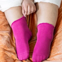 Ultimate Bamboo Ankle Socks - Hibiscus